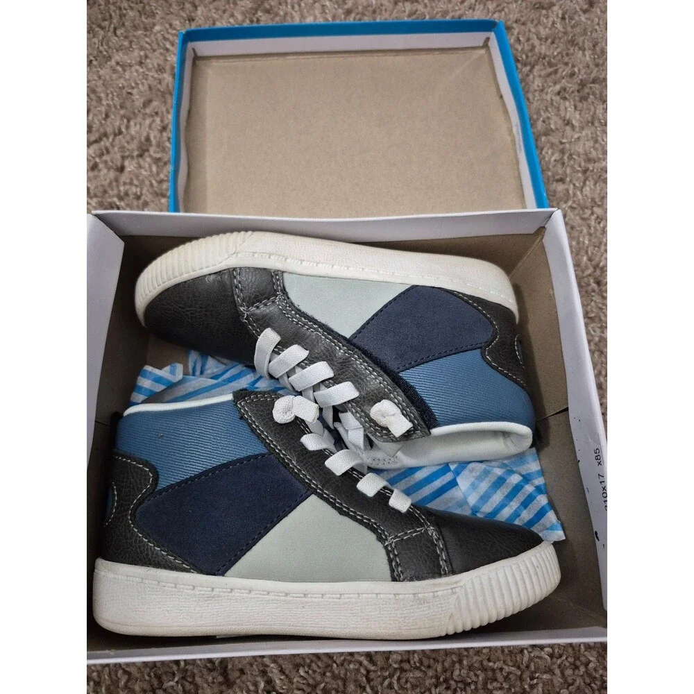 Carters boys shoes size 11C preloved